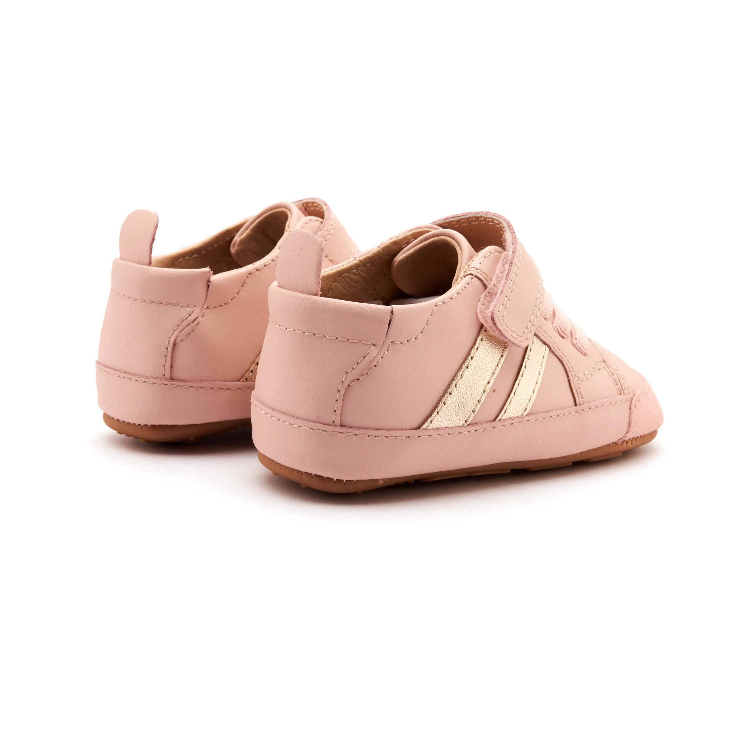 0049RT Low Roller Shoe