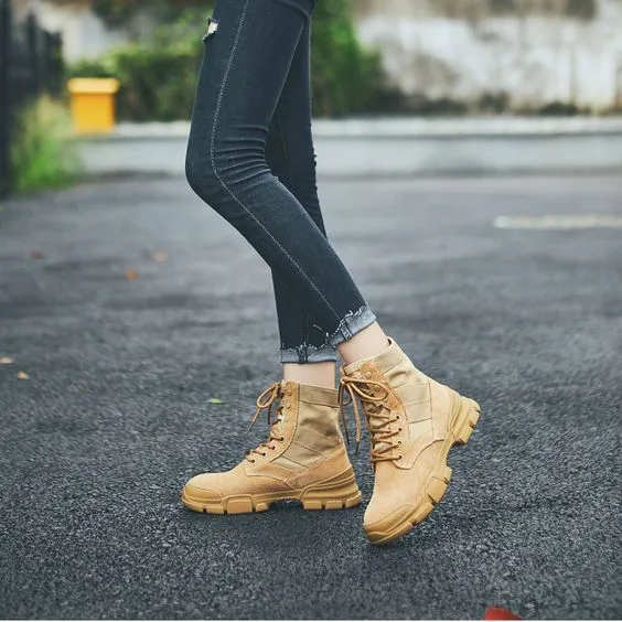 Chic British Trends Martin Boots