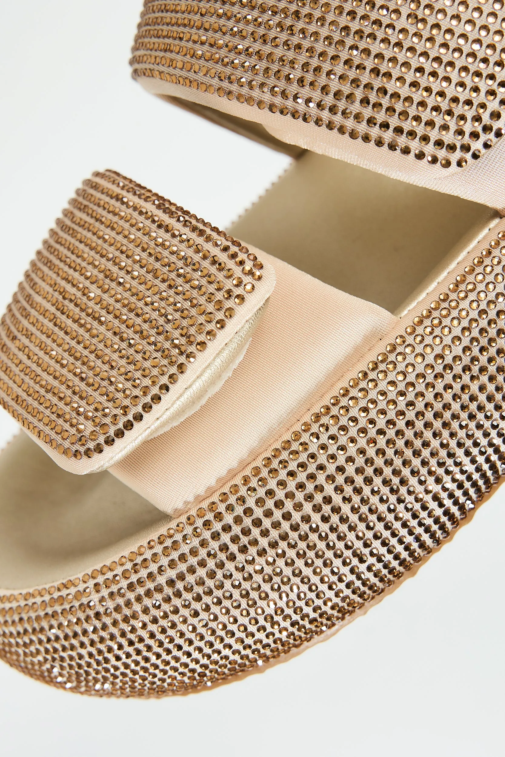 Elnora Gold
