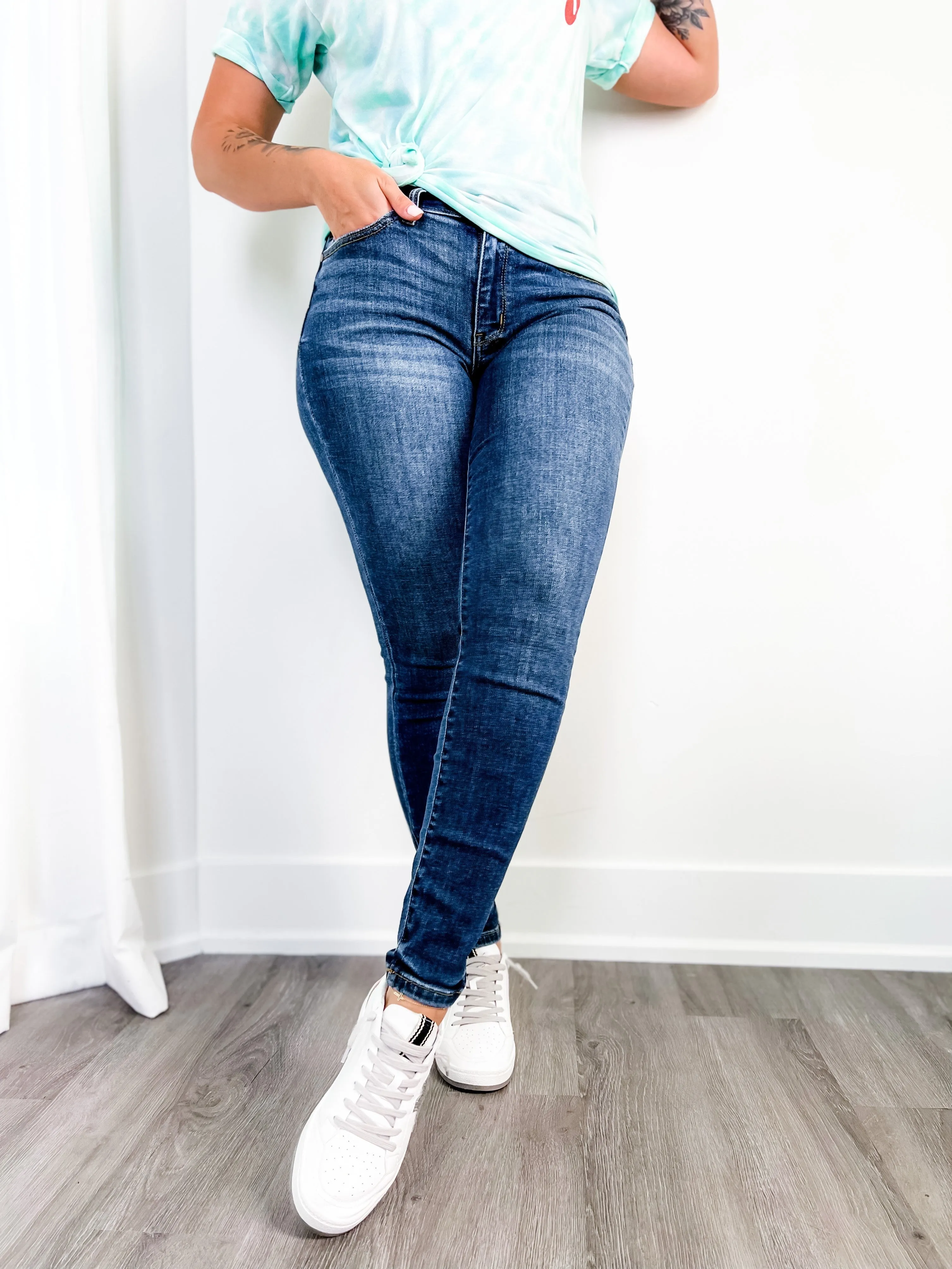 Judy Blue  8 Days A Week  Medium Wash Mid Rise Skinny jeans with Handsanding