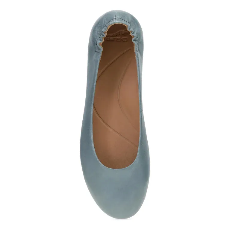 Mollie Perennial Ballet Flat in Denim