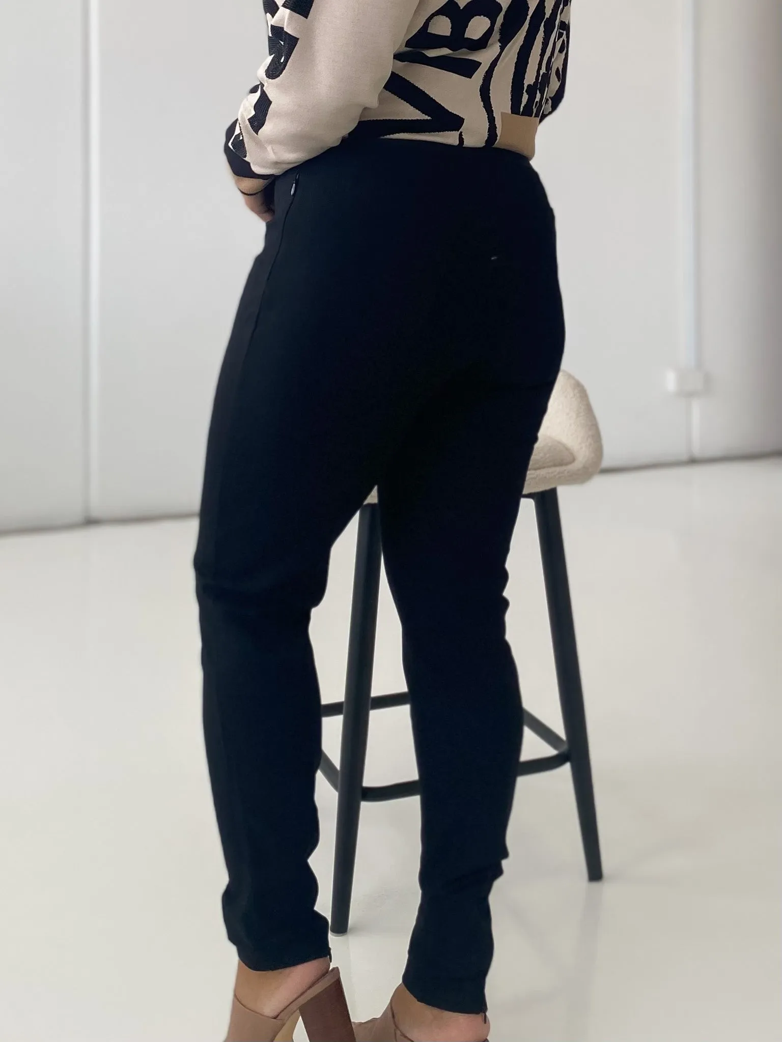 MONARI JERSEY ZIP PANTS