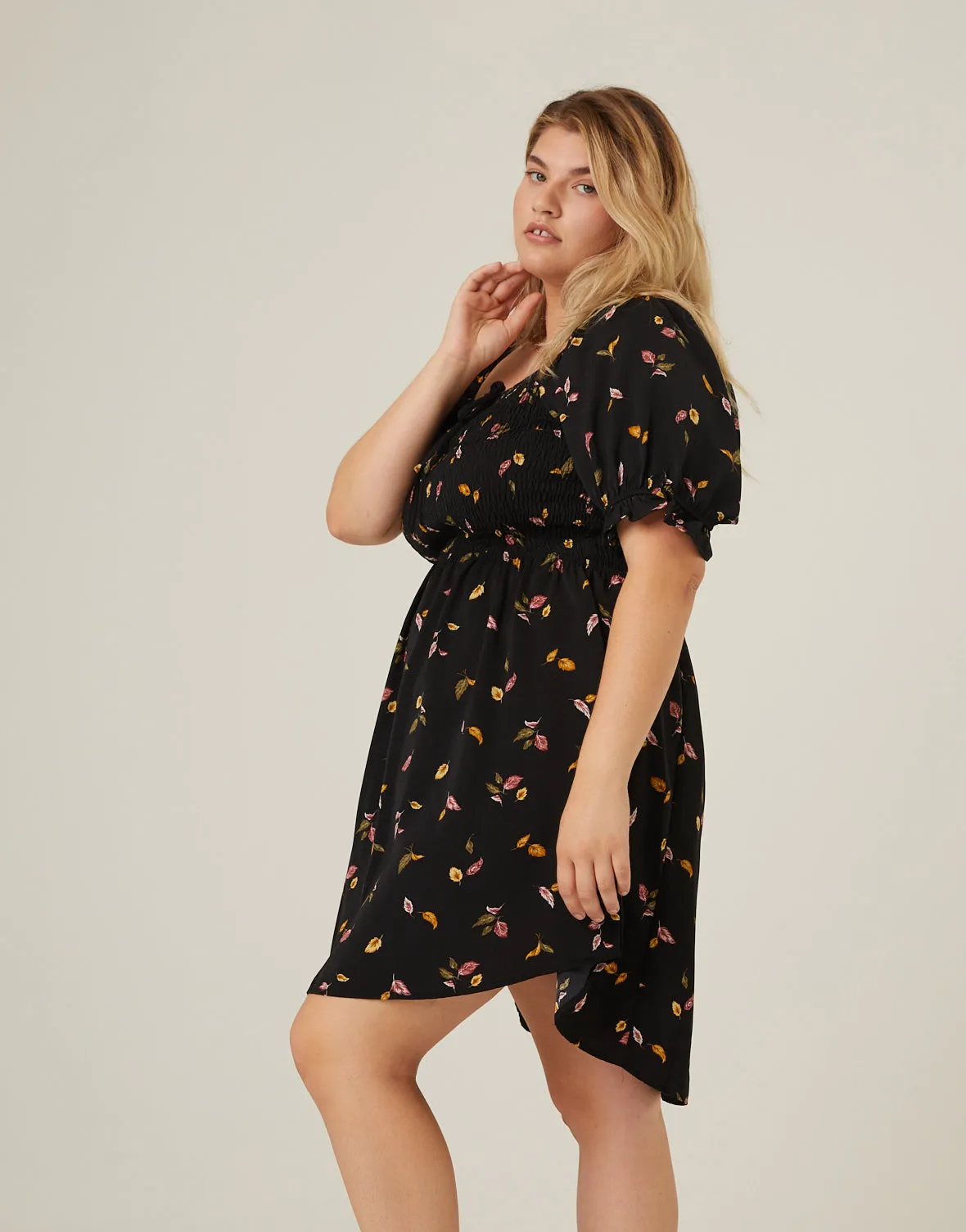 Plus Size Leaf Print Smocked Dress