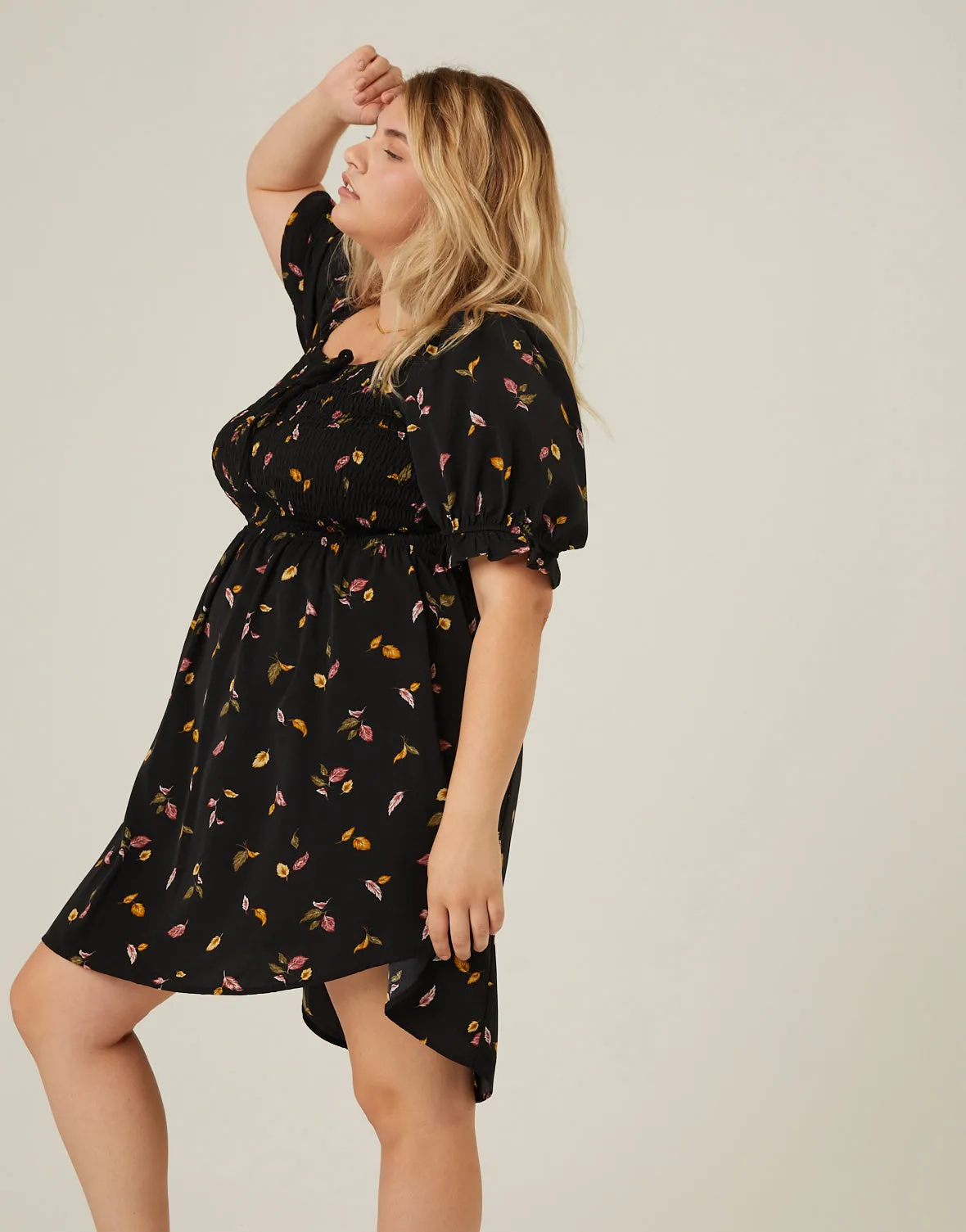 Plus Size Leaf Print Smocked Dress