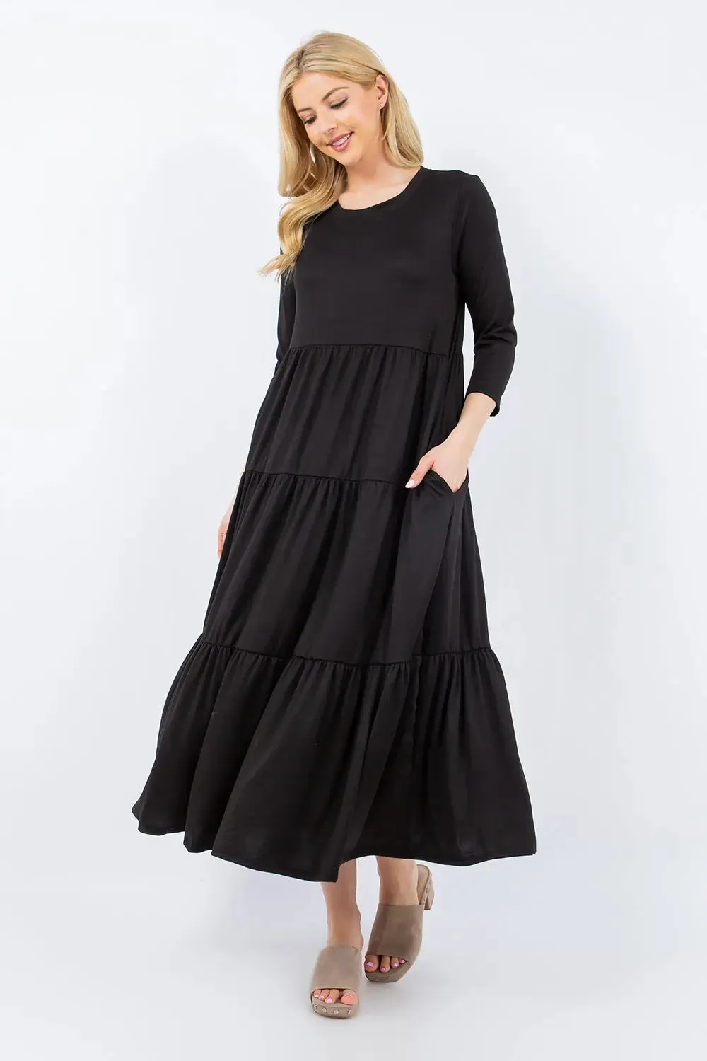 Size-Inclusive Tiered Midi Dress with Pockets
